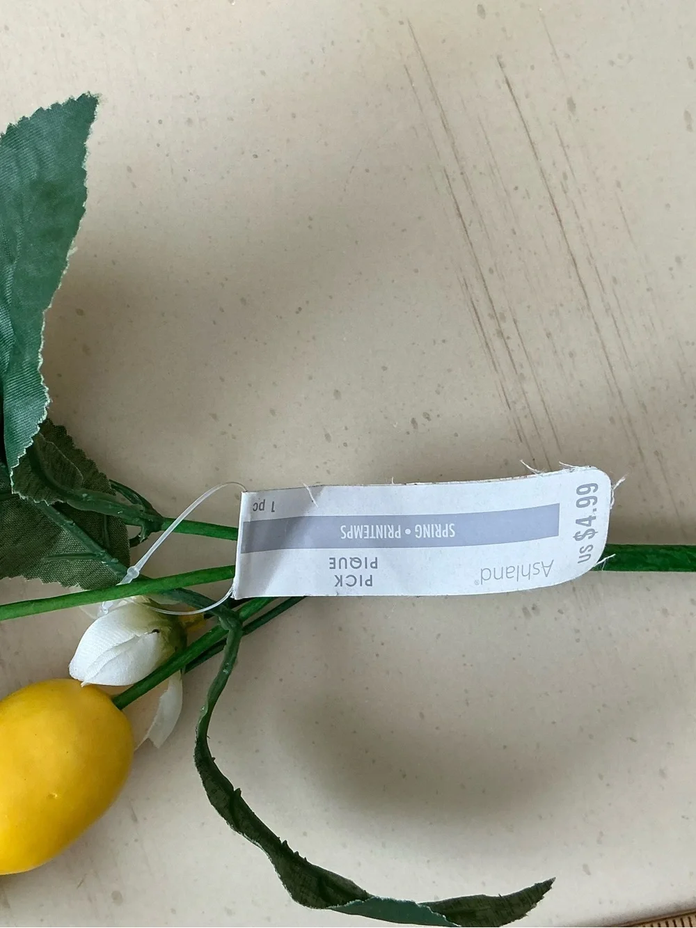 17 NWT Artificial Lemon Floral Picks 🍋